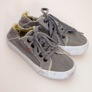 Lamo Vita Lace Up Sneakers - 1